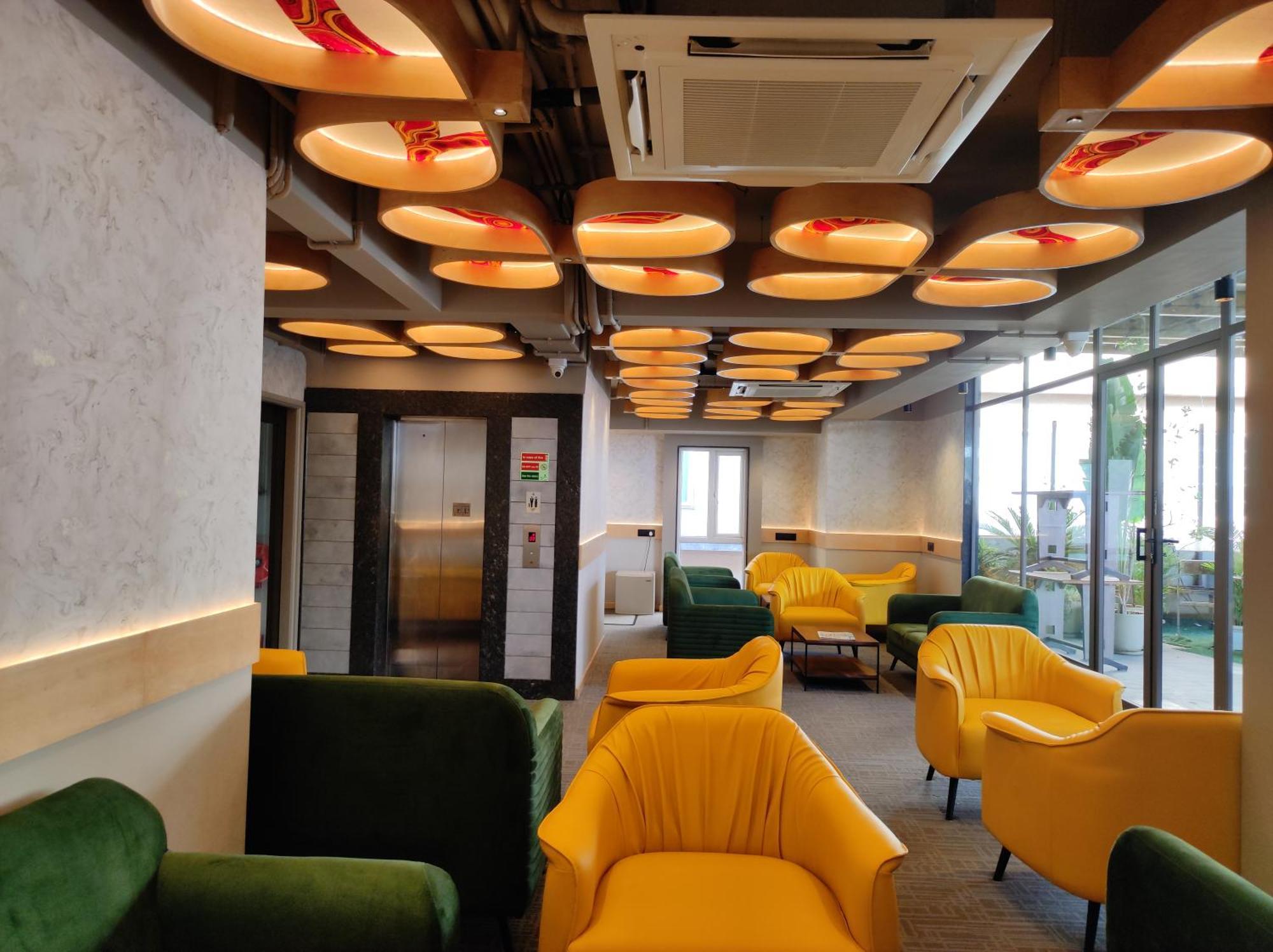Hotel Sifat International Сурат Екстер'єр фото